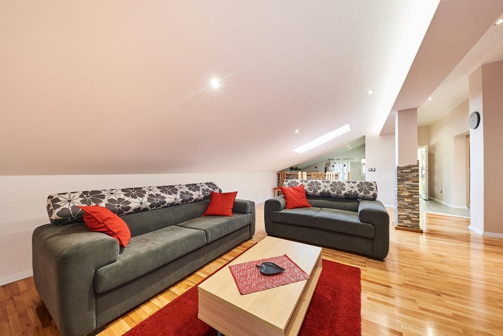 Apartment Alto *